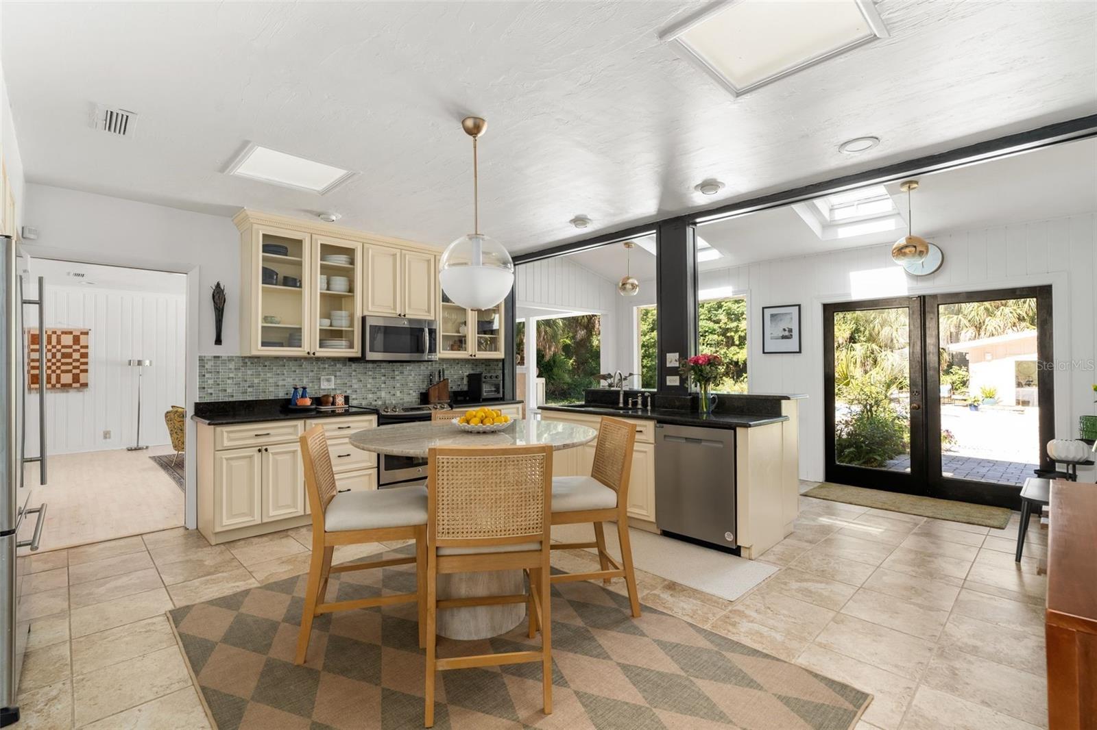 1920 NW 12TH RD, GAINESVILLE, FL, 32605