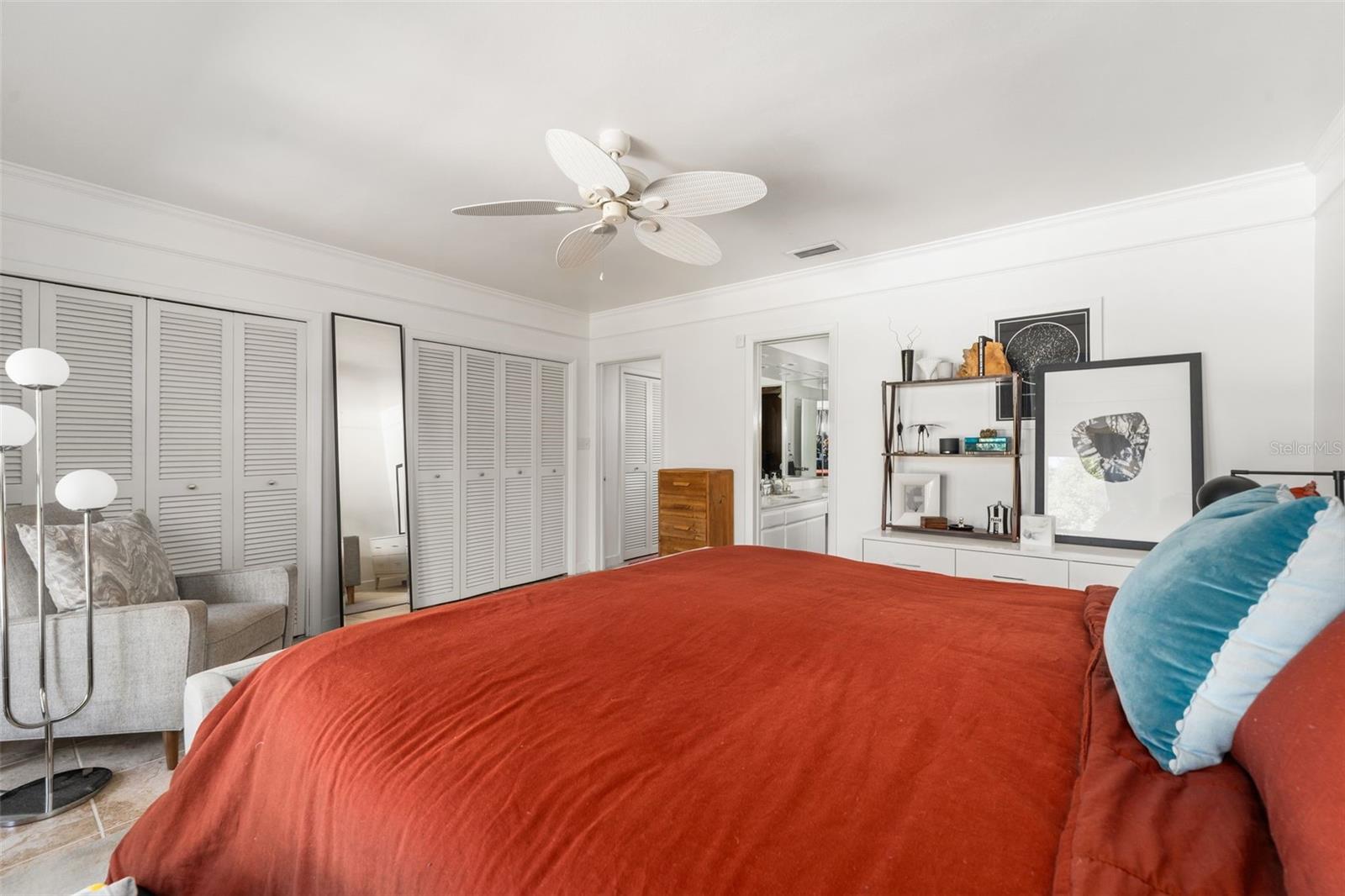 1920 NW 12TH RD, GAINESVILLE, FL, 32605