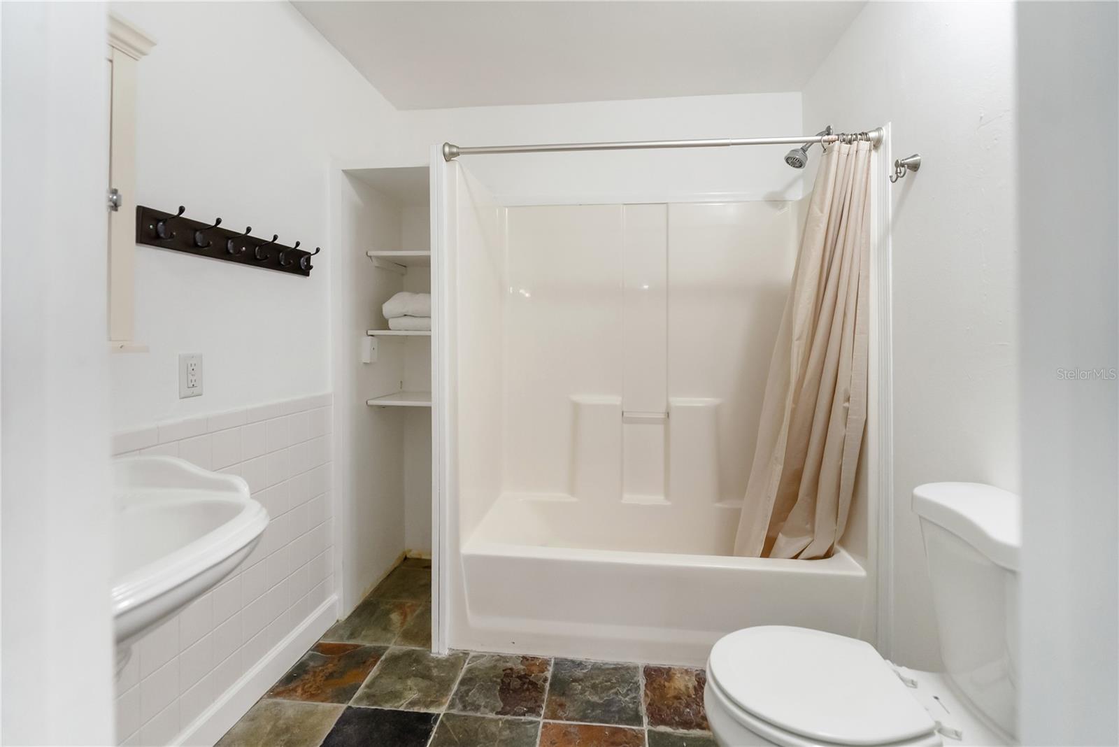 2530 LOMA LINDA ST, SARASOTA, FL, 34239