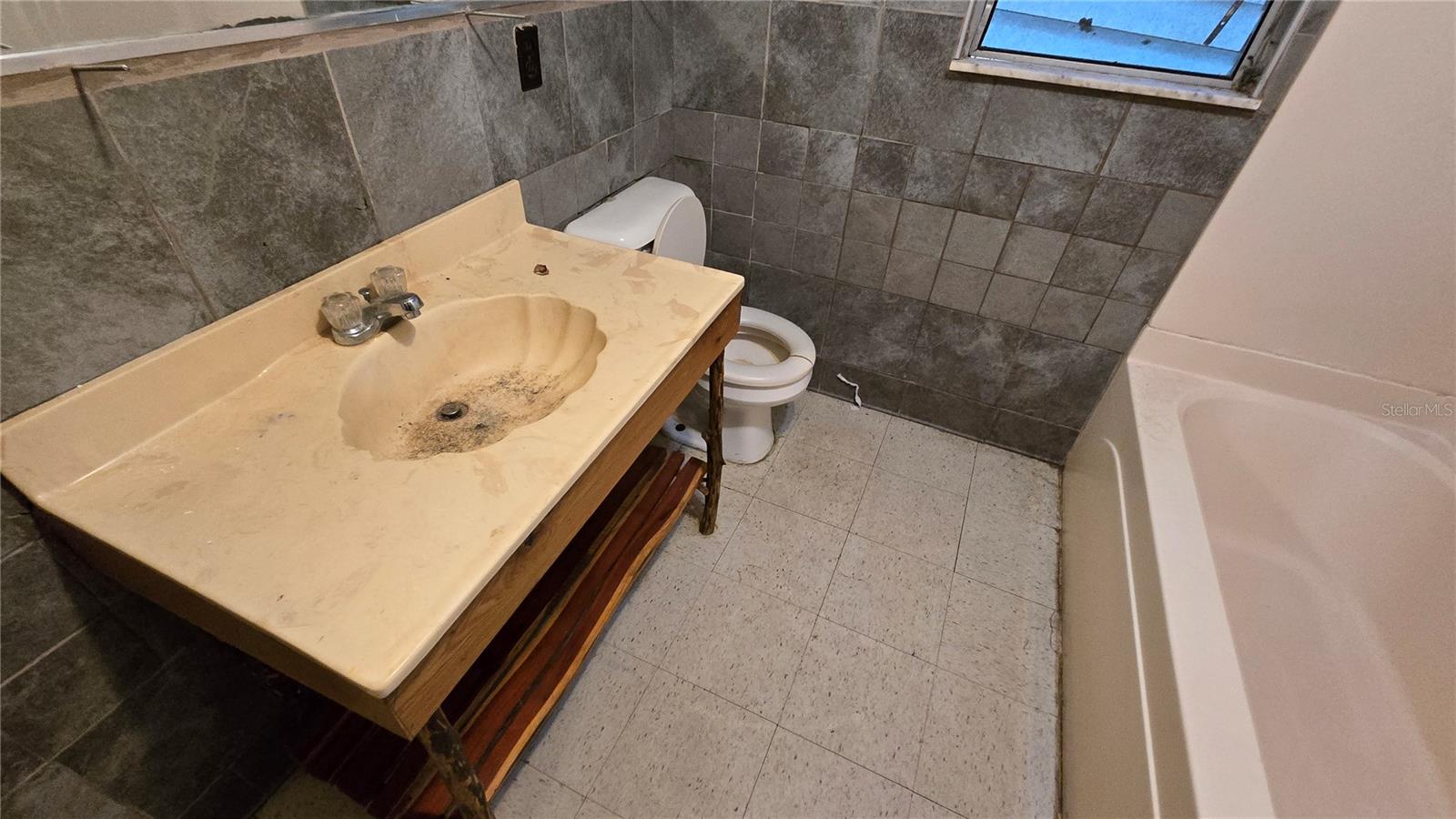 18426 POWELL RD, BROOKSVILLE, FL, 34604