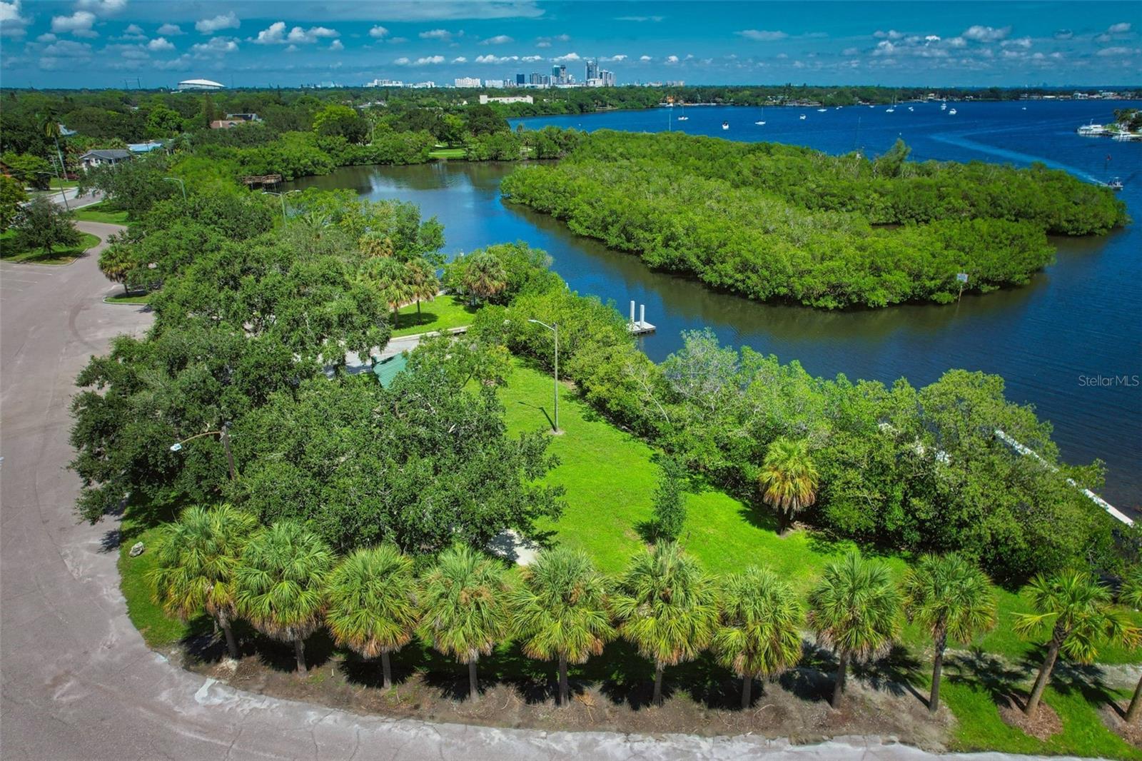 418 39TH AVE S, ST PETERSBURG, FL, 33705