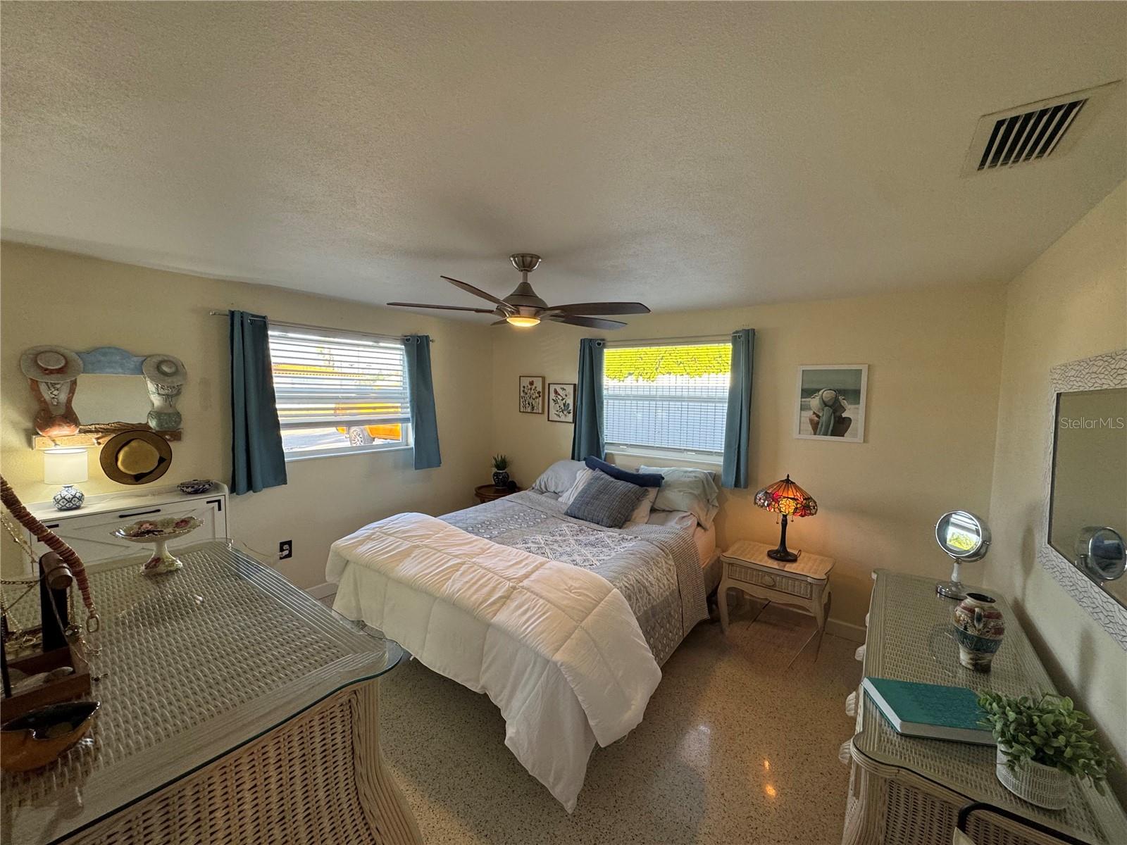 4940 PICTURE AVE, HOLIDAY, FL, 34690