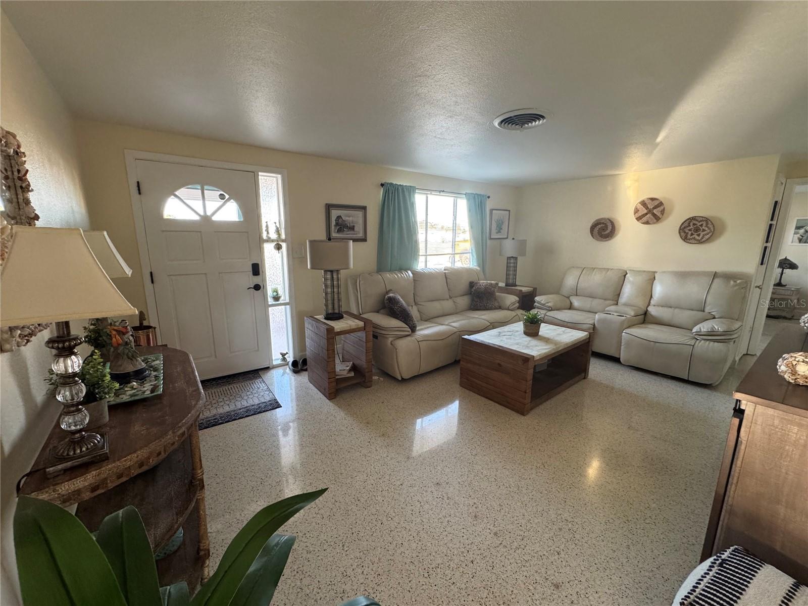 4940 PICTURE AVE, HOLIDAY, FL, 34690