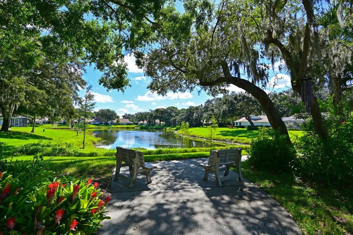 5621 GARDEN LAKES DR #1, BRADENTON, FL, 34203