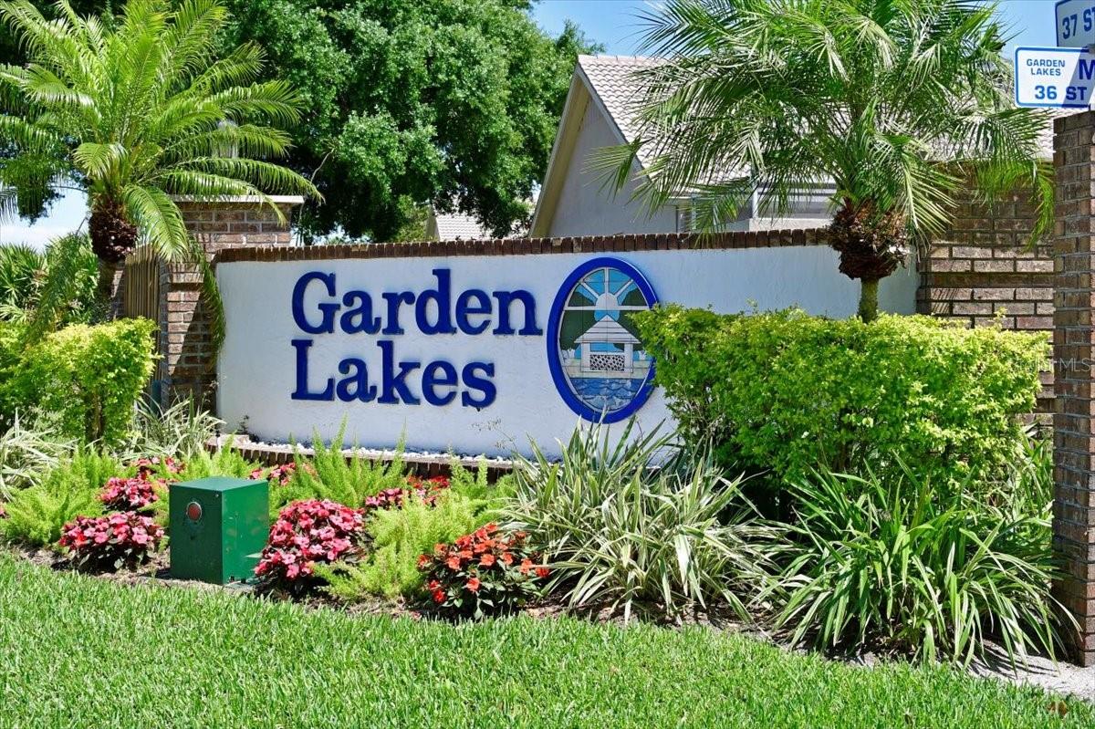 5621 GARDEN LAKES DR #1, BRADENTON, FL, 34203