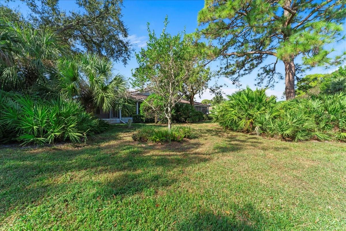 5621 GARDEN LAKES DR #1, BRADENTON, FL, 34203