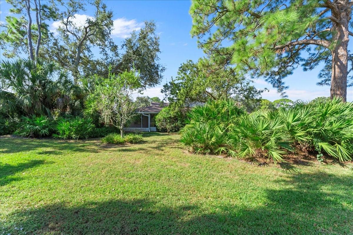 5621 GARDEN LAKES DR #1, BRADENTON, FL, 34203