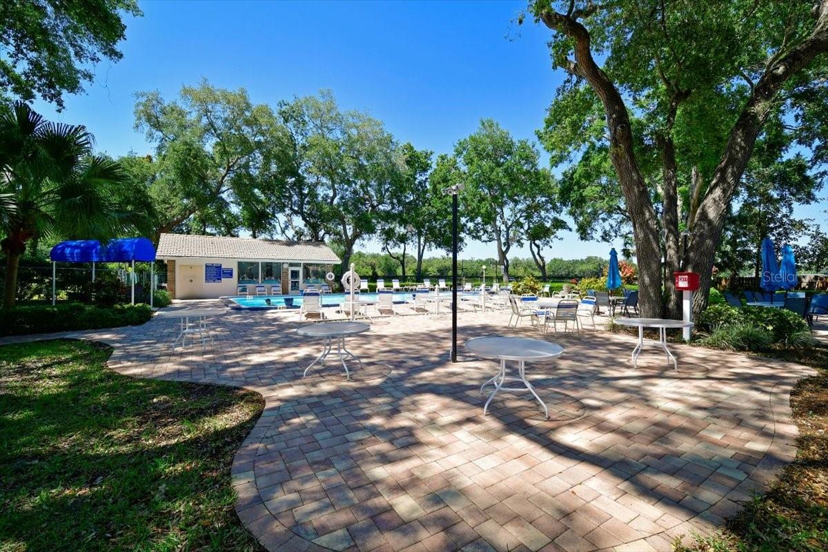 5621 GARDEN LAKES DR #1, BRADENTON, FL, 34203