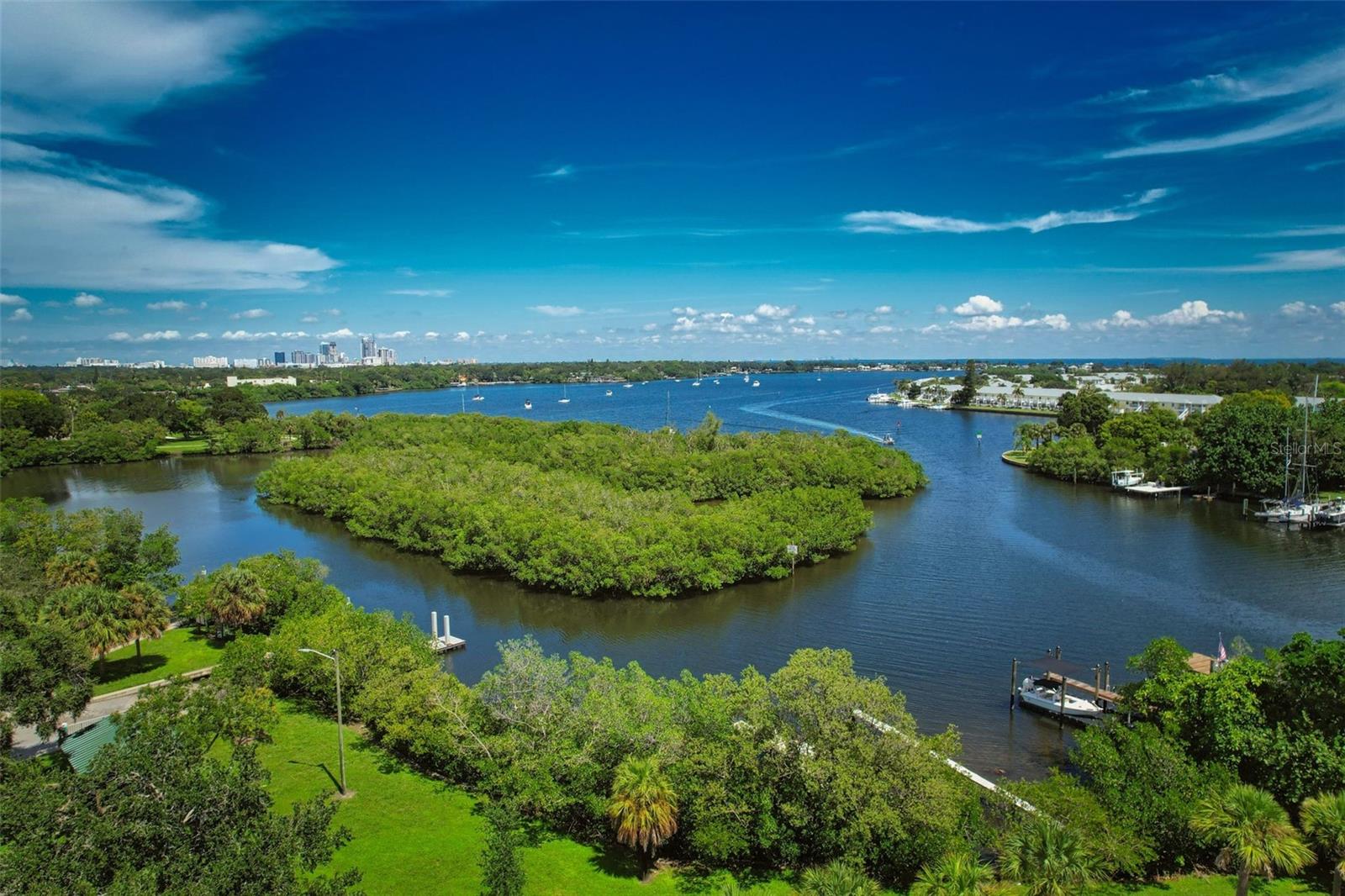 430 39TH AVE S, ST PETERSBURG, FL, 33705