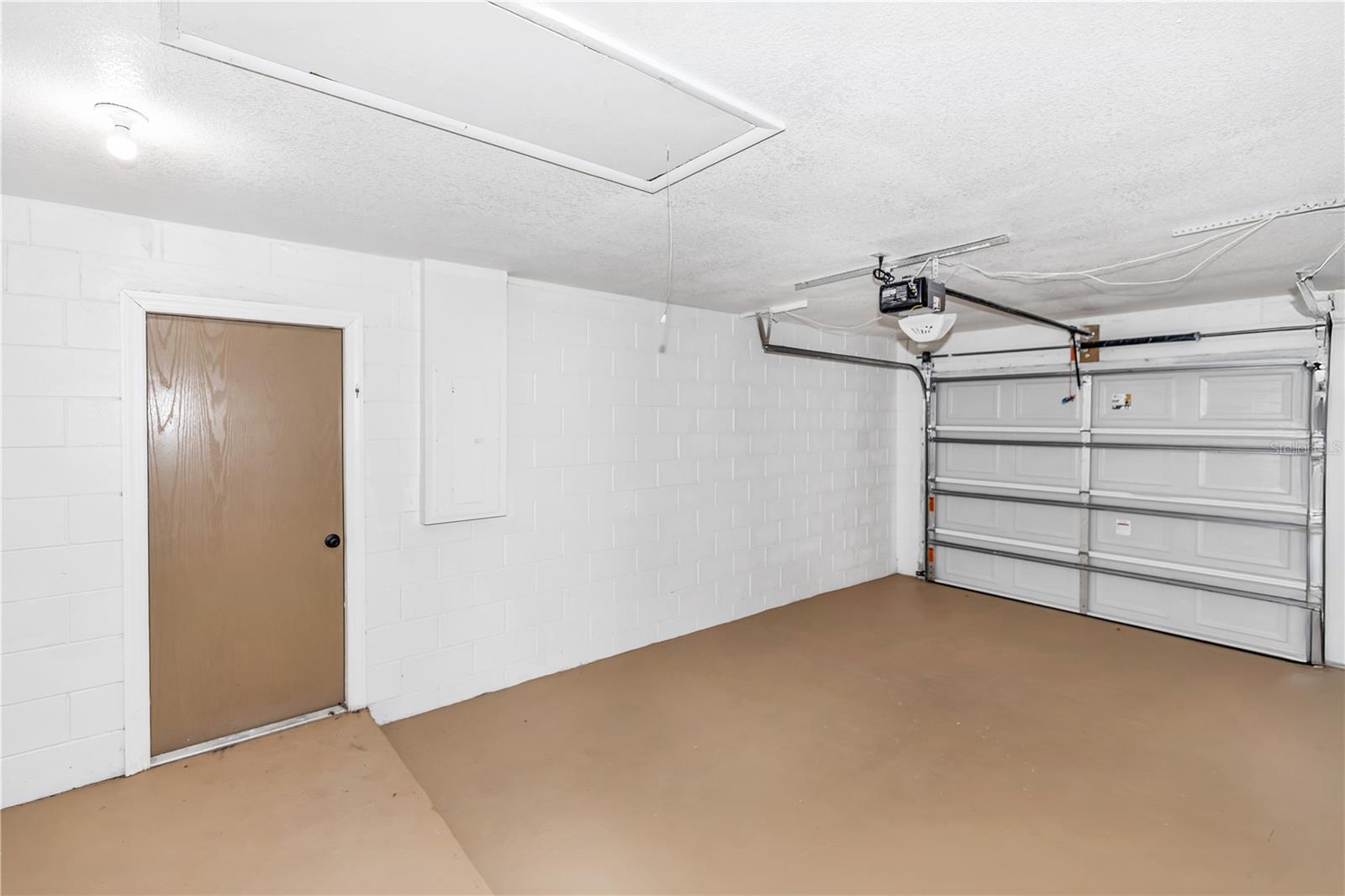 2343 PEAR TREE CT, ORLANDO, FL, 32807