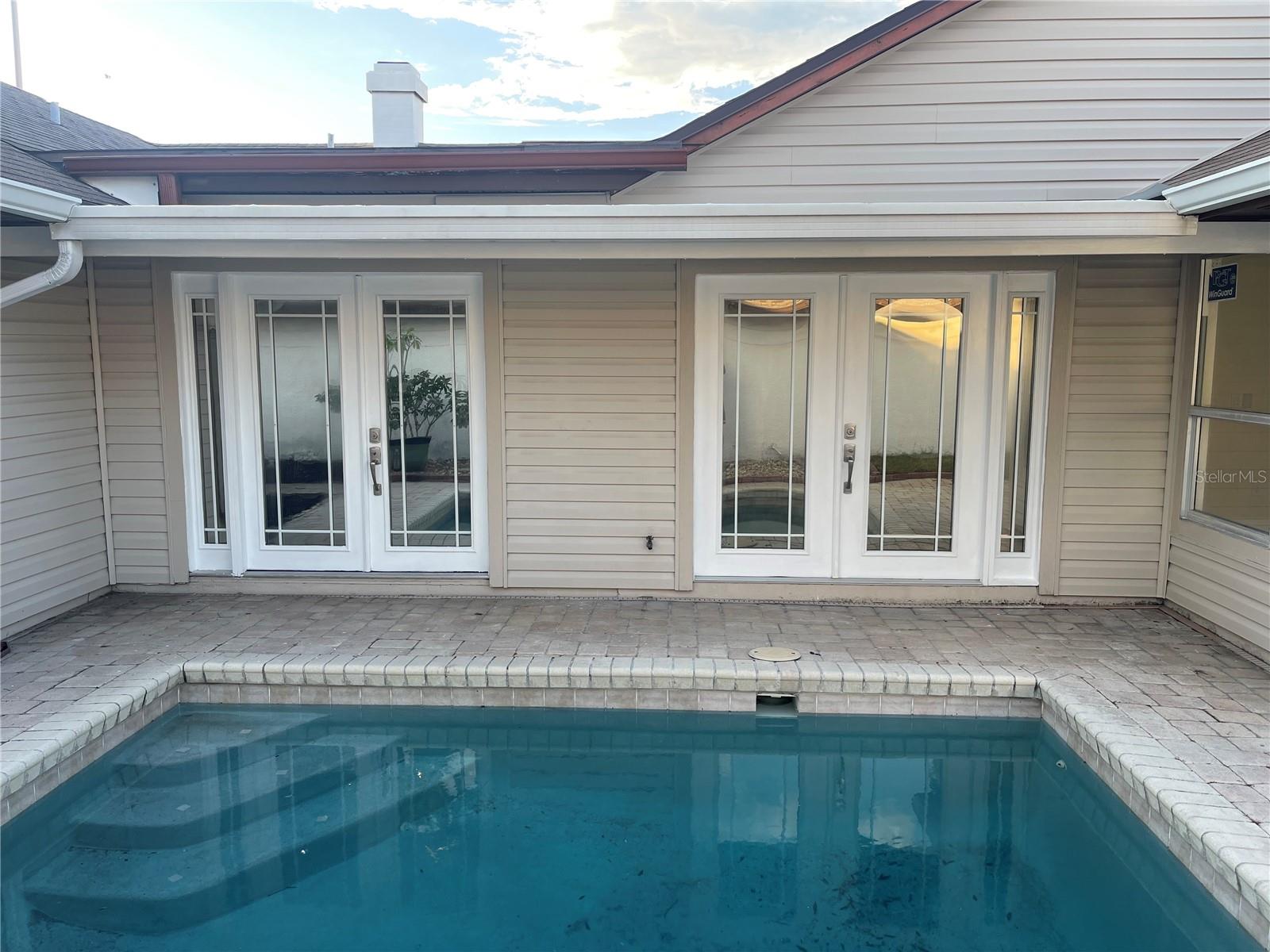 10813 VENICE CIR, TAMPA, FL, 33635