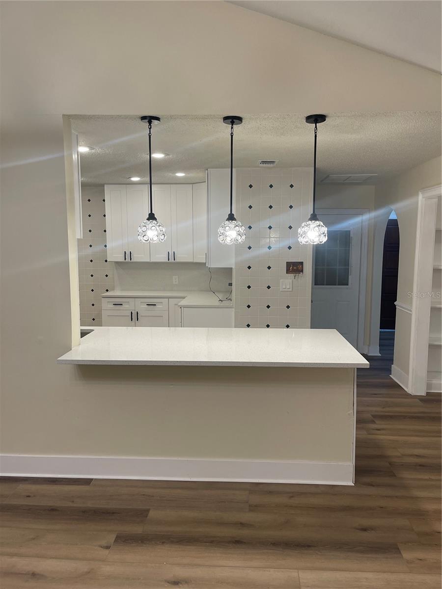 10813 VENICE CIR, TAMPA, FL, 33635