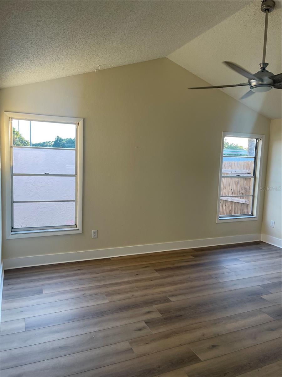 10813 VENICE CIR, TAMPA, FL, 33635