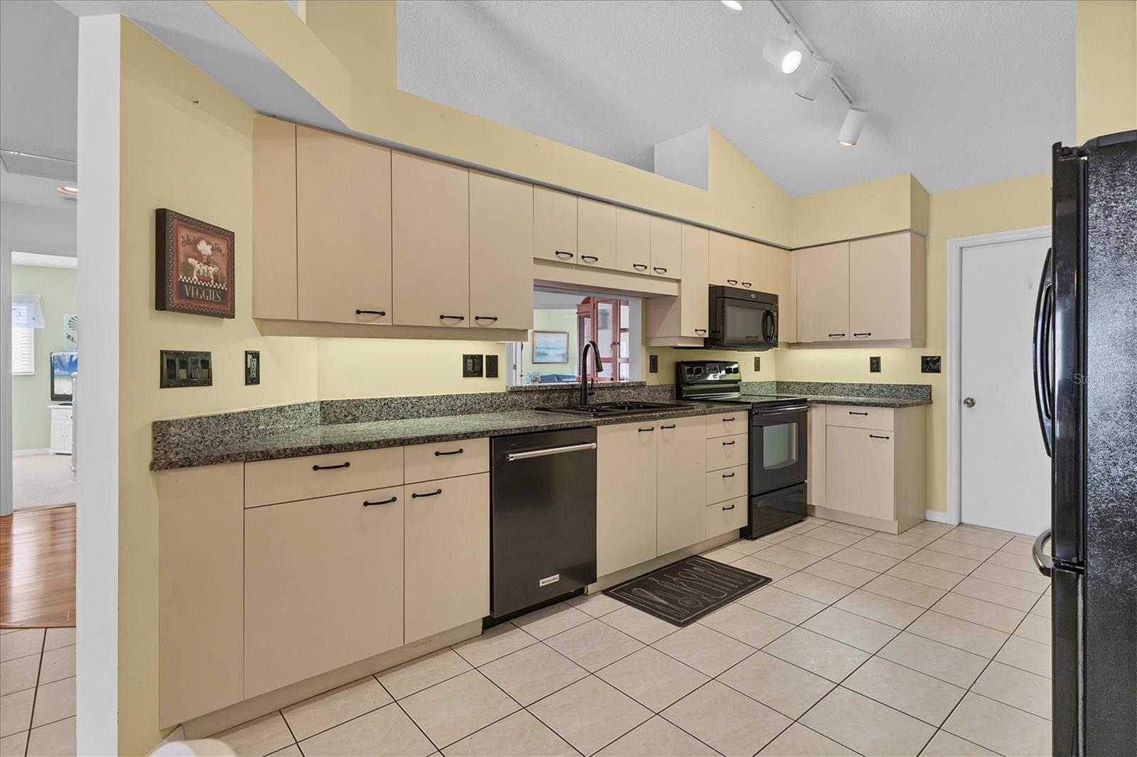 5459 KELLY DR #24, SARASOTA, FL, 34233