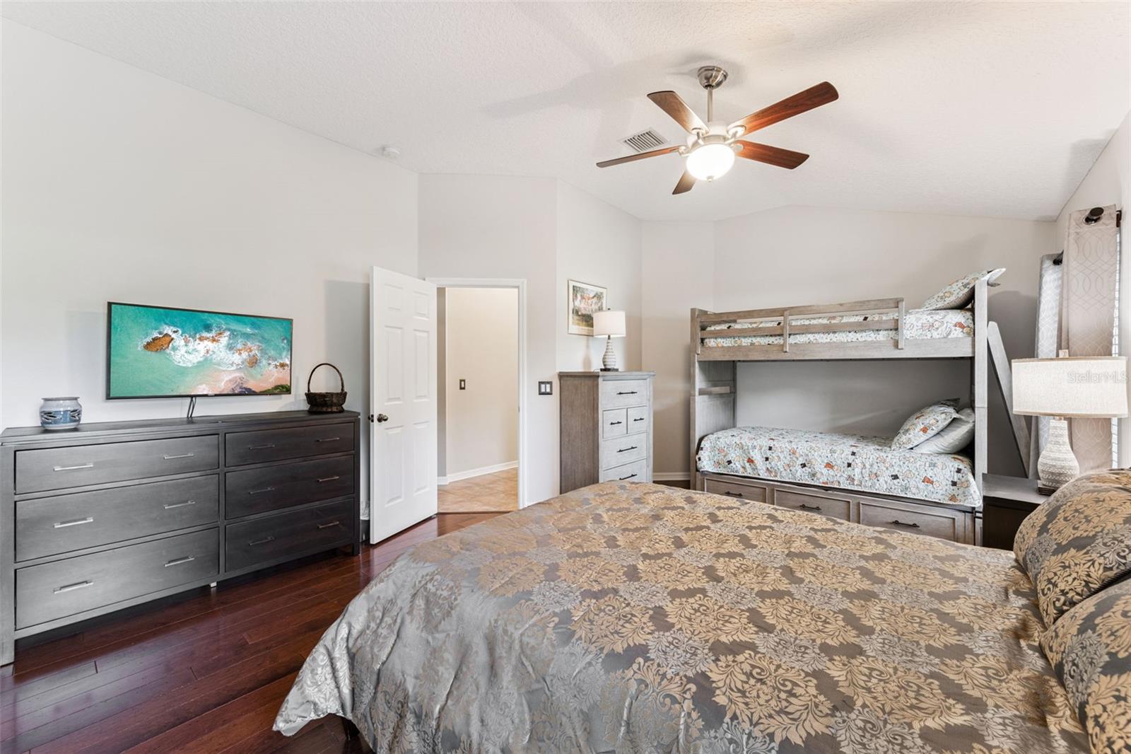 1904 APPLEGATE CV, CASSELBERRY, FL, 32707