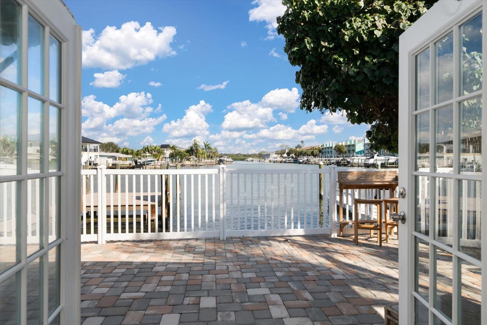 711 E GULF BLVD, INDIAN ROCKS BEACH, FL, 33785