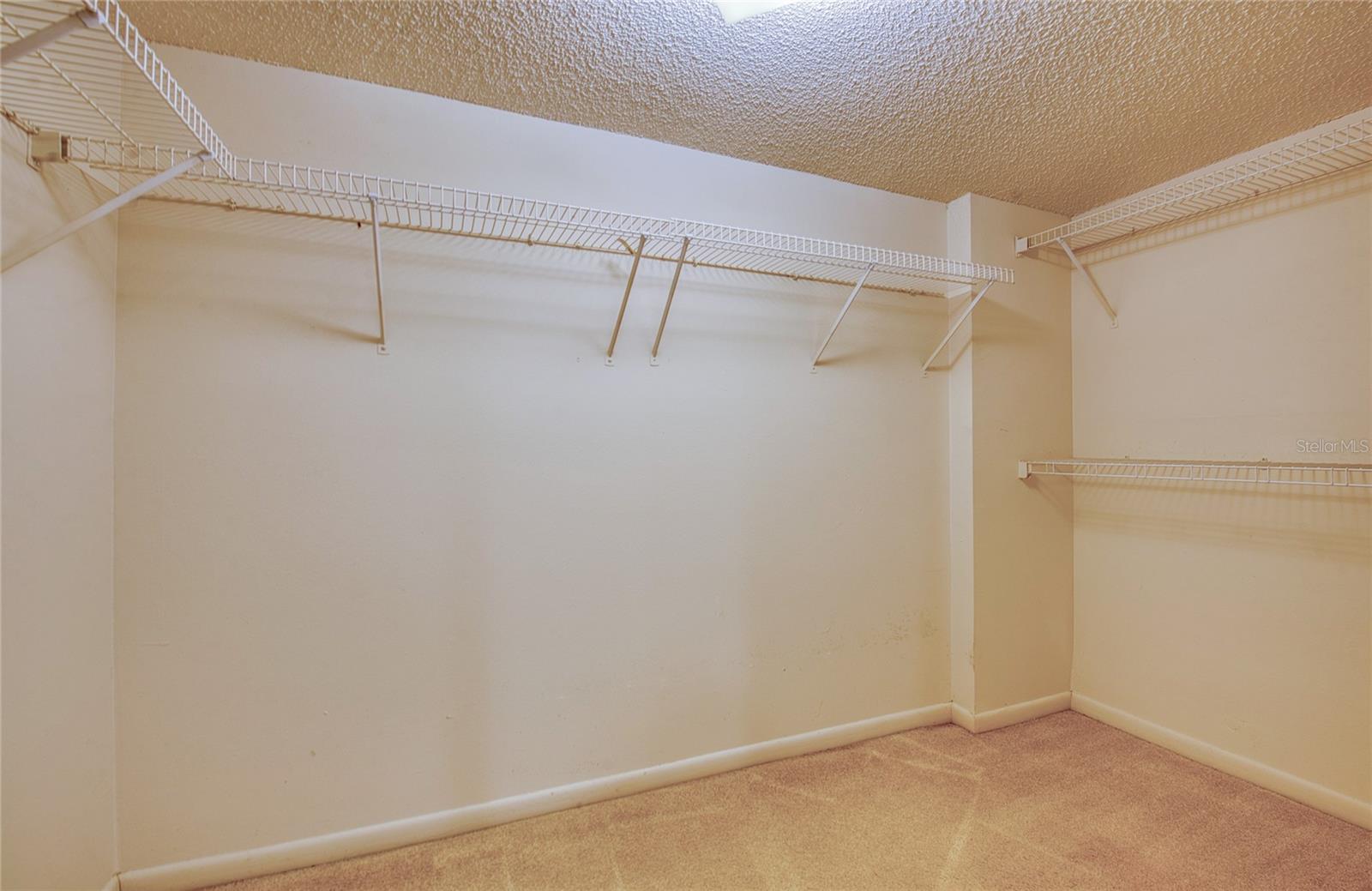 225 COUNTRY CLUB DR #1209, LARGO, FL, 33771