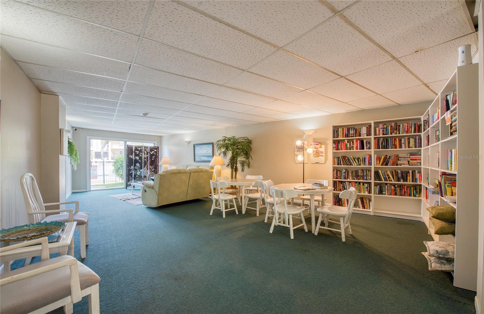 225 COUNTRY CLUB DR #1209, LARGO, FL, 33771