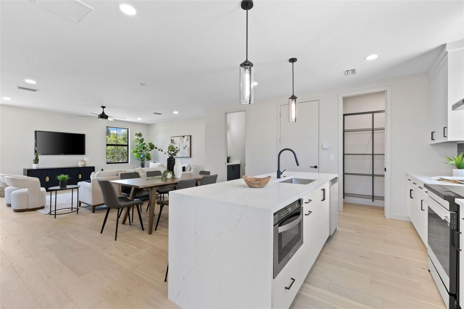 2205 16TH ST N, ST PETERSBURG, FL, 33704