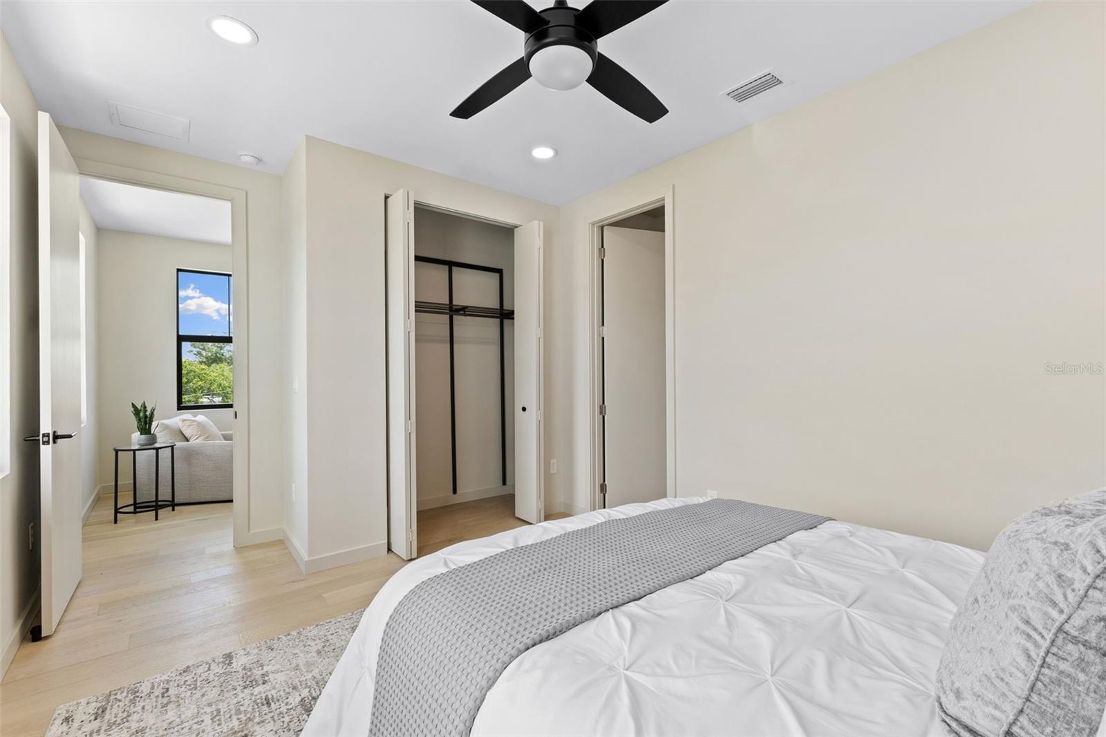 2205 16TH ST N, ST PETERSBURG, FL, 33704