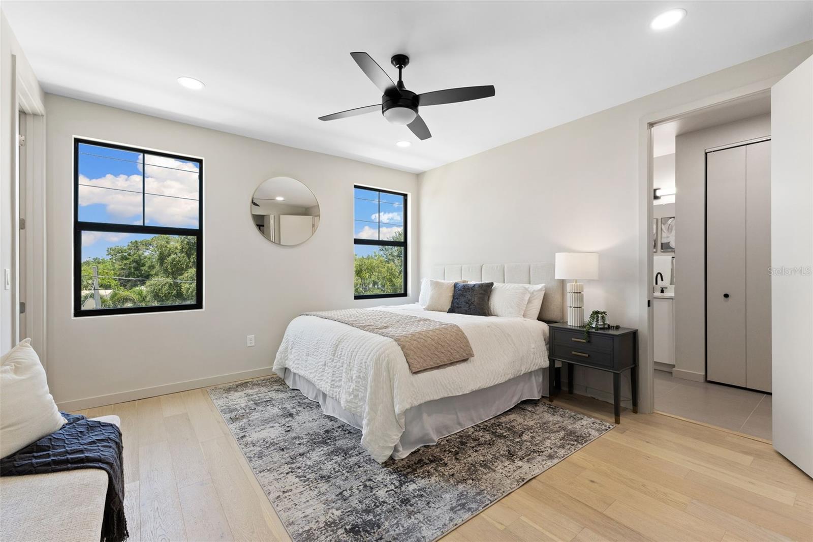 2205 16TH ST N, ST PETERSBURG, FL, 33704