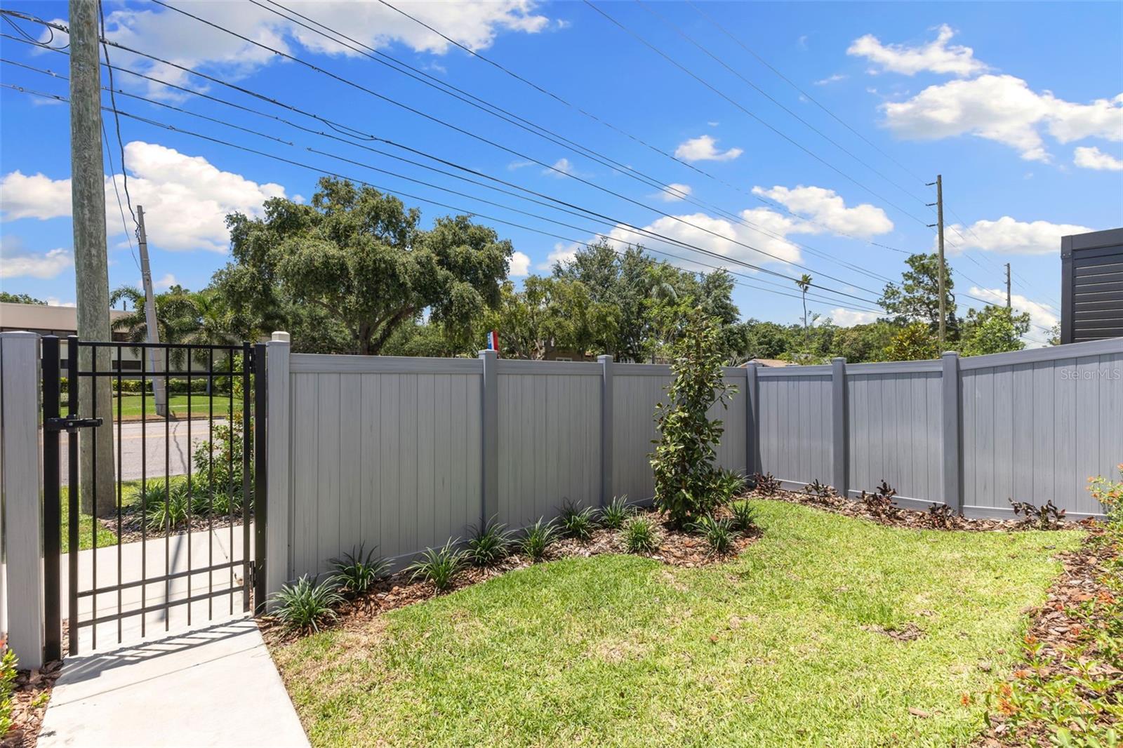 2205 16TH ST N, ST PETERSBURG, FL, 33704