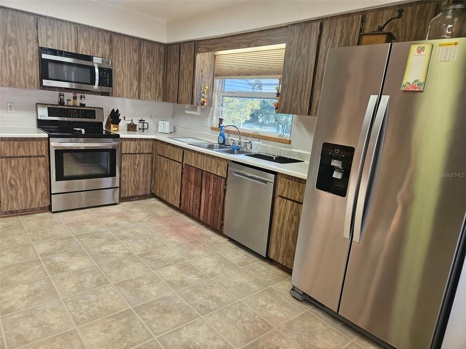 1109 N BURTON ST, PLANT CITY, FL, 33563