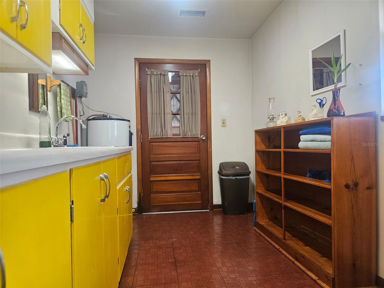 1109 N BURTON ST, PLANT CITY, FL, 33563