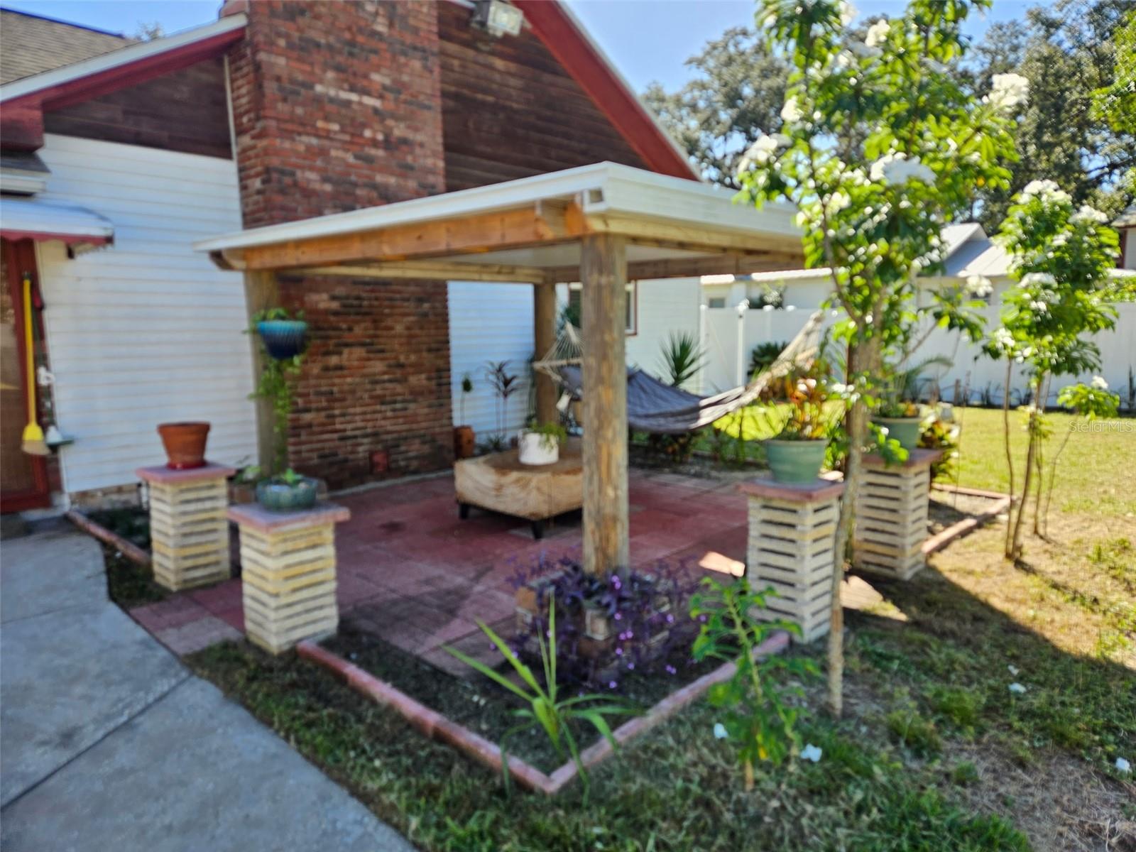 1109 N BURTON ST, PLANT CITY, FL, 33563