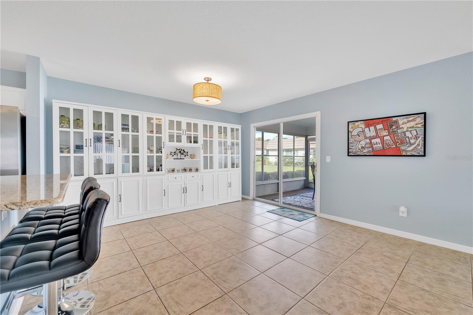 2401 RIVERBLUFF PKWY #V240, SARASOTA, FL, 34231