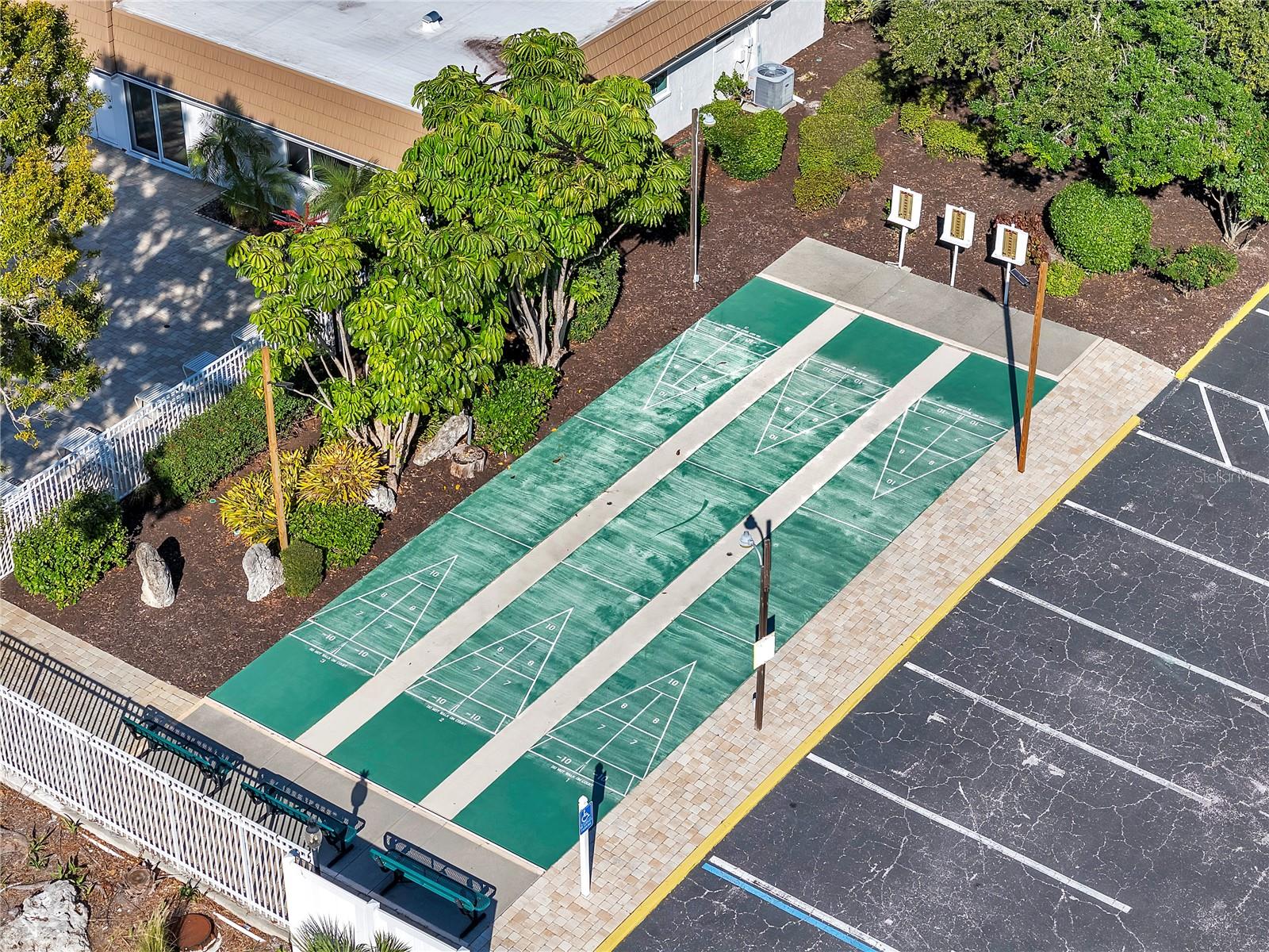 2401 RIVERBLUFF PKWY #V240, SARASOTA, FL, 34231