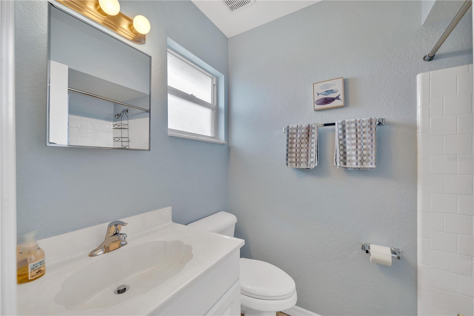 2401 RIVERBLUFF PKWY #V240, SARASOTA, FL, 34231