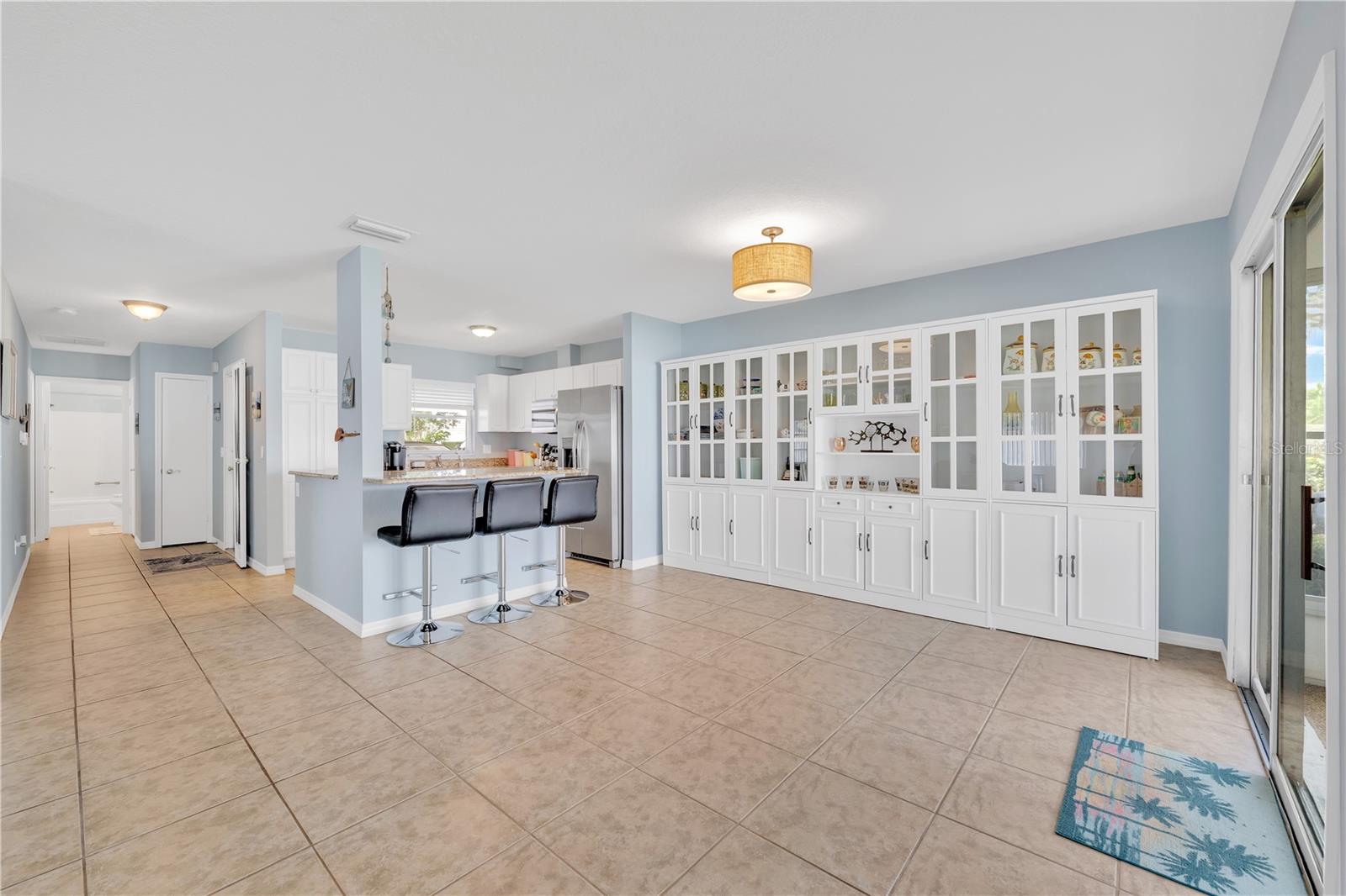 2401 RIVERBLUFF PKWY #V240, SARASOTA, FL, 34231
