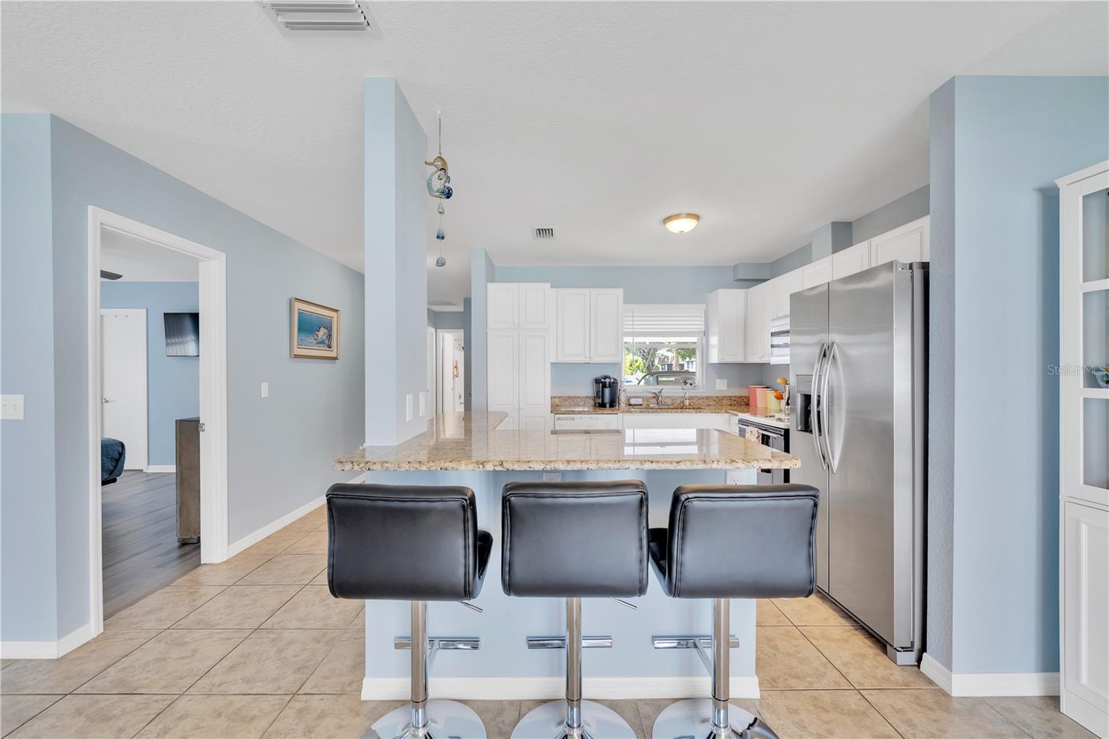 2401 RIVERBLUFF PKWY #V240, SARASOTA, FL, 34231