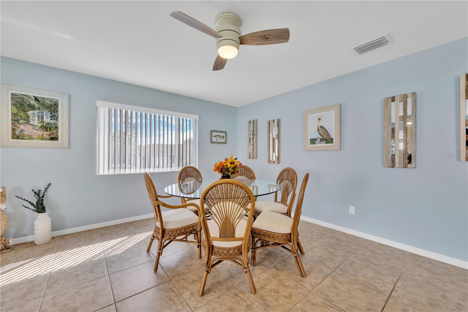 2401 RIVERBLUFF PKWY #V240, SARASOTA, FL, 34231