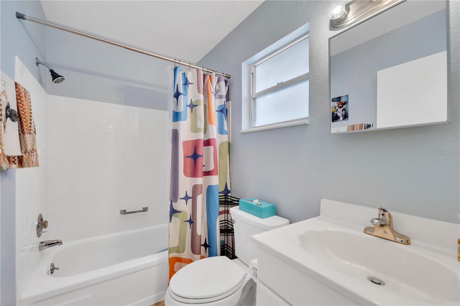 2401 RIVERBLUFF PKWY #V240, SARASOTA, FL, 34231