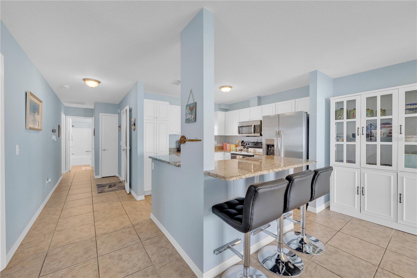 2401 RIVERBLUFF PKWY #V240, SARASOTA, FL, 34231