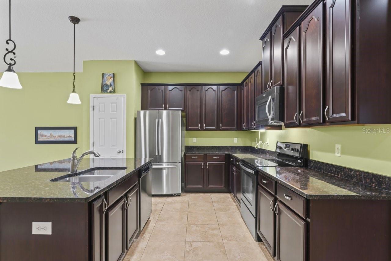 2118 PARROT FISH DR, HOLIDAY, FL, 34691