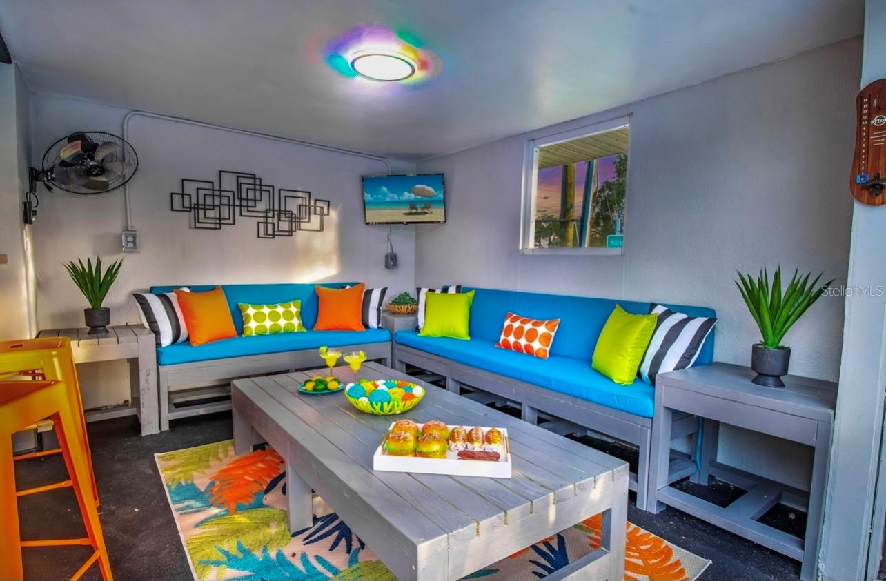 2197 ALEMANDA DR, CLEARWATER, FL, 33764