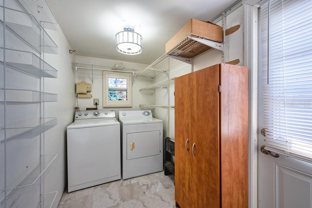 4851 W GANDY BLVD #B2L38, TAMPA, FL, 33611