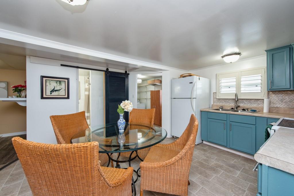 4851 W GANDY BLVD #B2L38, TAMPA, FL, 33611