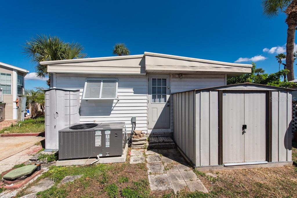 4851 W GANDY BLVD #B2L38, TAMPA, FL, 33611