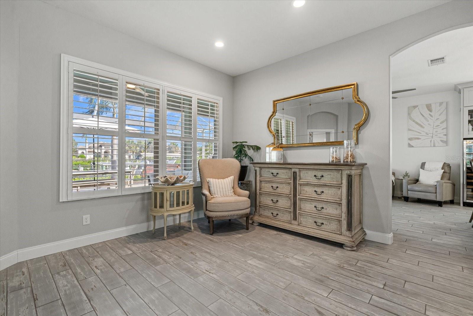 3707 5TH AVE NE, BRADENTON, FL, 34208