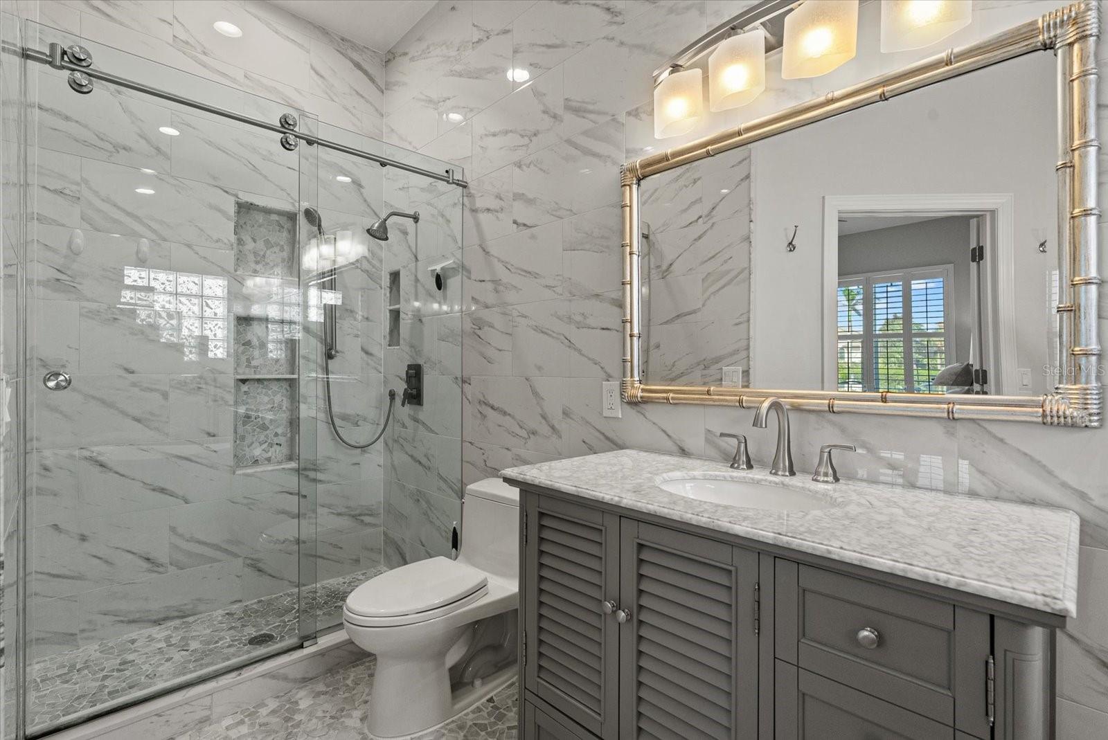 3707 5TH AVE NE, BRADENTON, FL, 34208