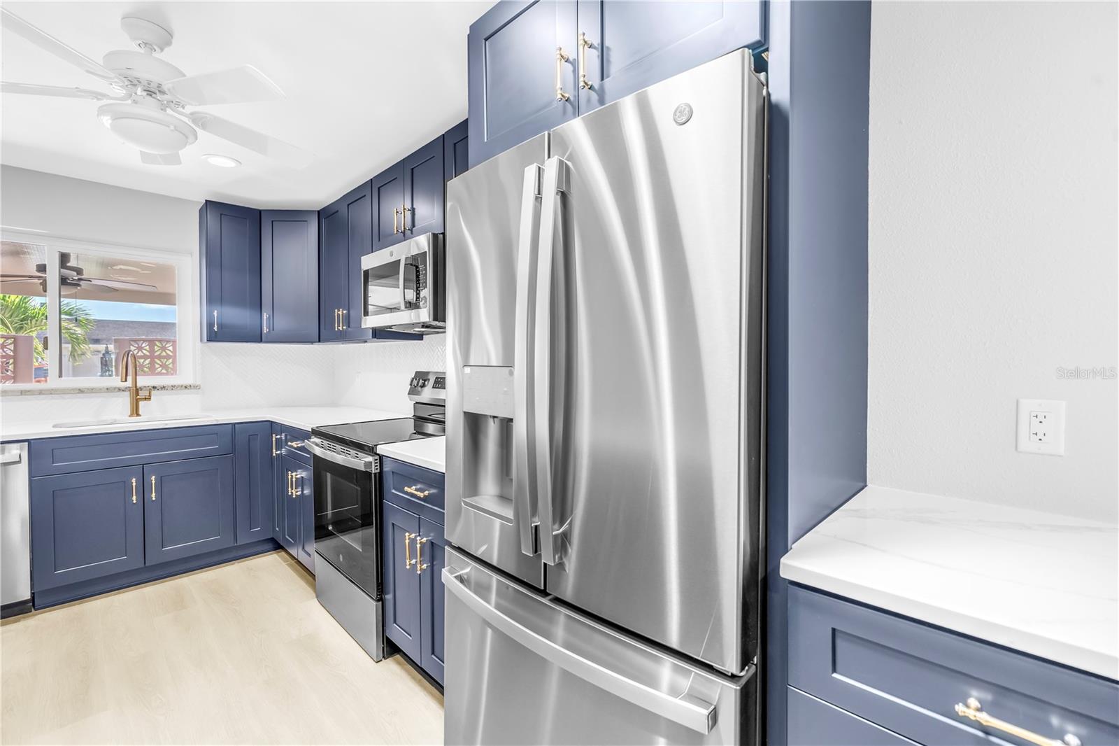 433 BOCA CIEGA POINT BLVD S, ST PETERSBURG, FL, 33708