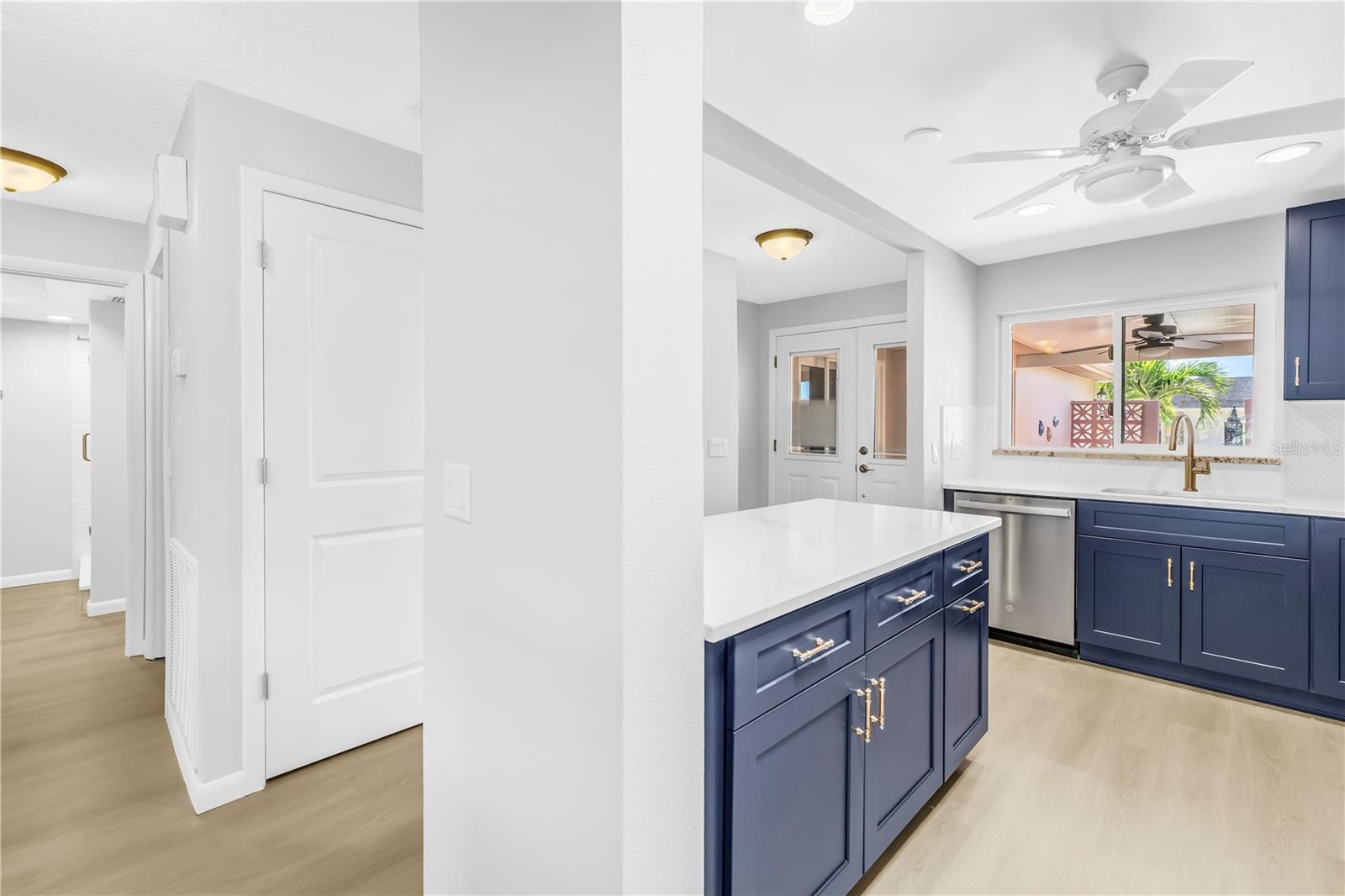 433 BOCA CIEGA POINT BLVD S, ST PETERSBURG, FL, 33708