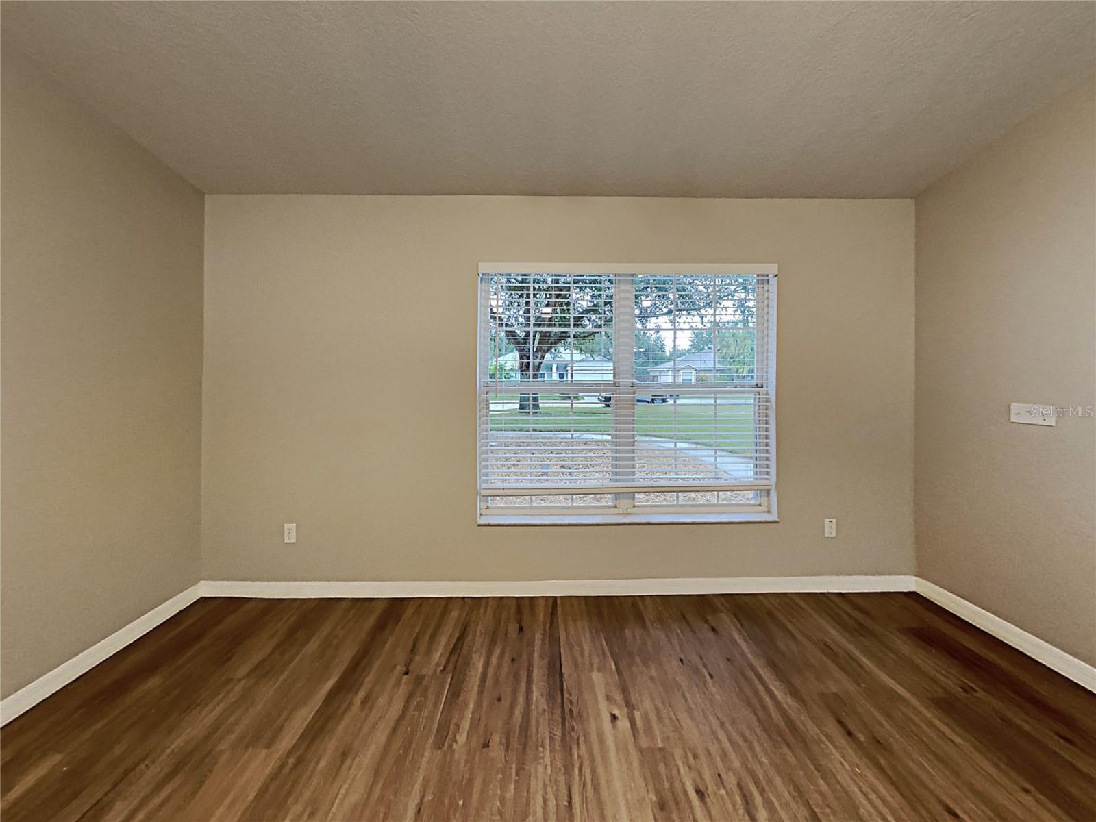 1064 SCENIC VIEW CIR, MINNEOLA, FL, 34715