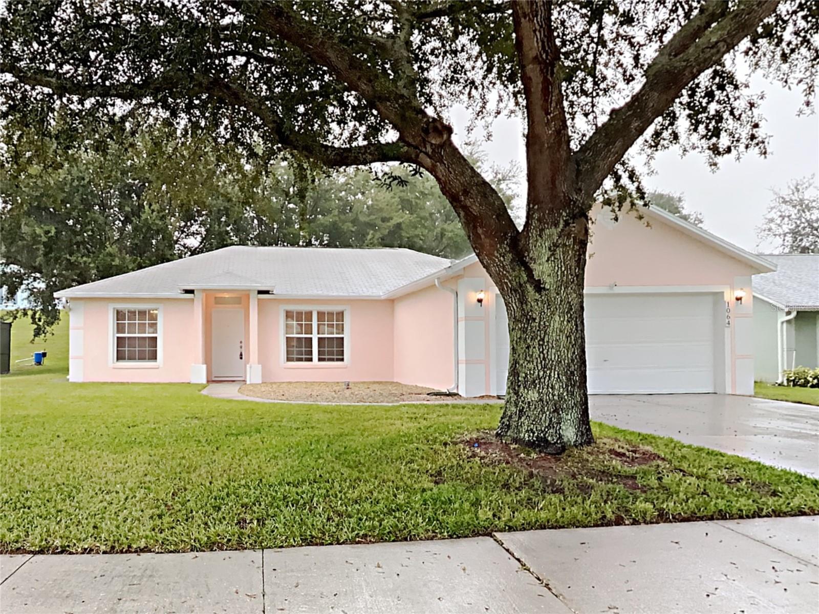 1064 SCENIC VIEW CIR, MINNEOLA, FL, 34715
