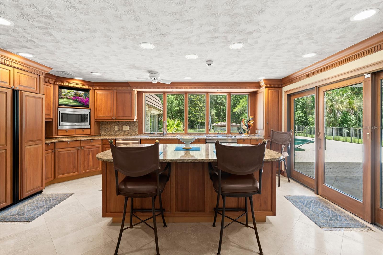 1010/1020 BIG TREE RD, DAYTONA BEACH, FL, 32119