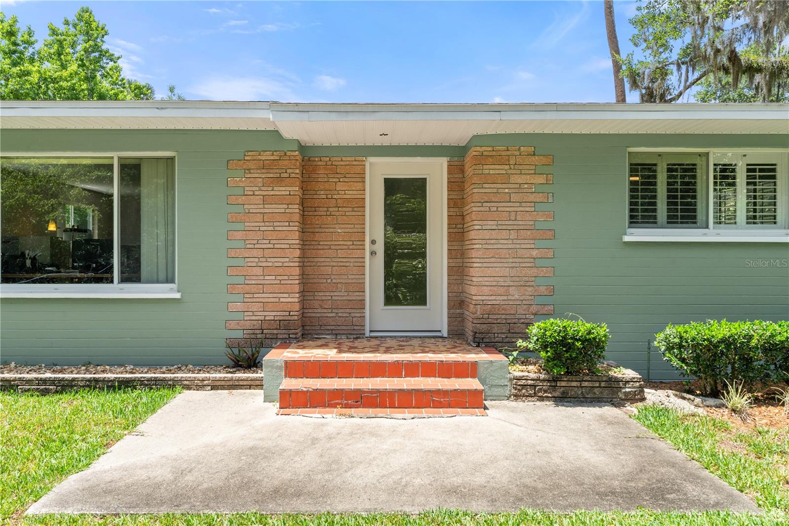 1010/1020 BIG TREE RD, DAYTONA BEACH, FL, 32119